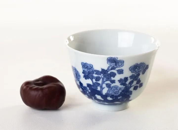 Cup # 26272, Jingdezhen porcelain, hand painting, 65 ml. - TeaPot Bliss