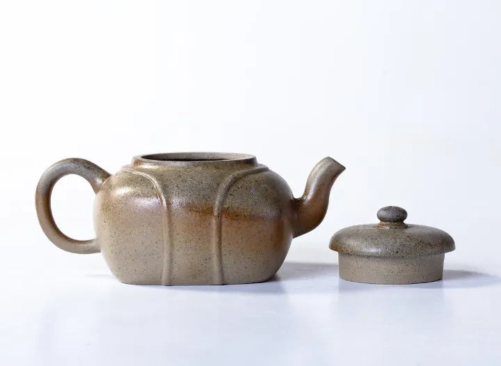 Teapot # 21663, yixing clay, wood firing, 210 ml. - TeaPot Bliss